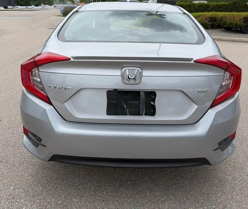 
2018 Honda Civic Sedan full									