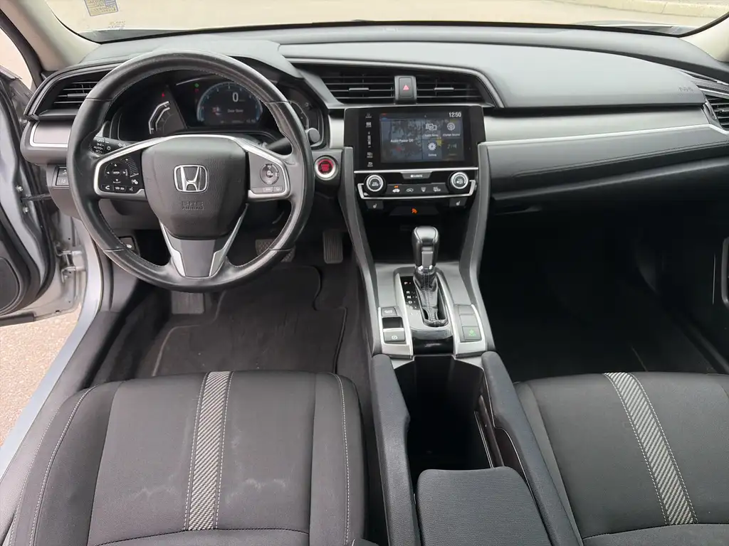 
2018 Honda Civic Sedan full									