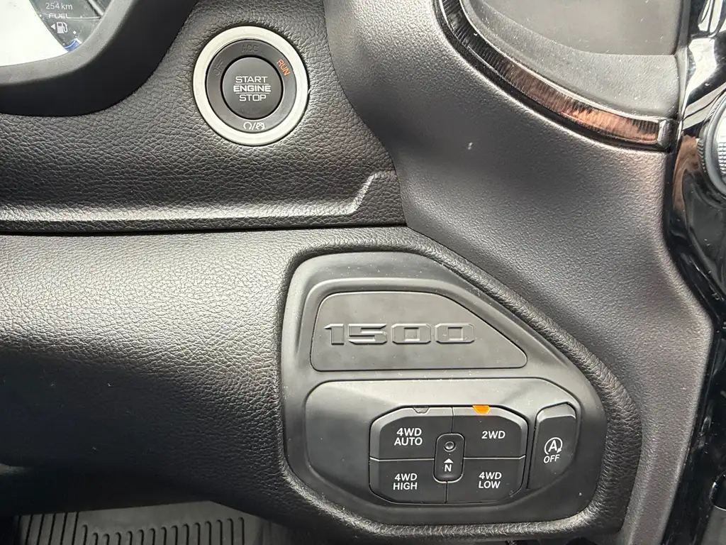 
2023 RAM 1500 SPORT GT HEMI LEATHER, PANORAMIC SUNROOF 3.92 AXLE full									