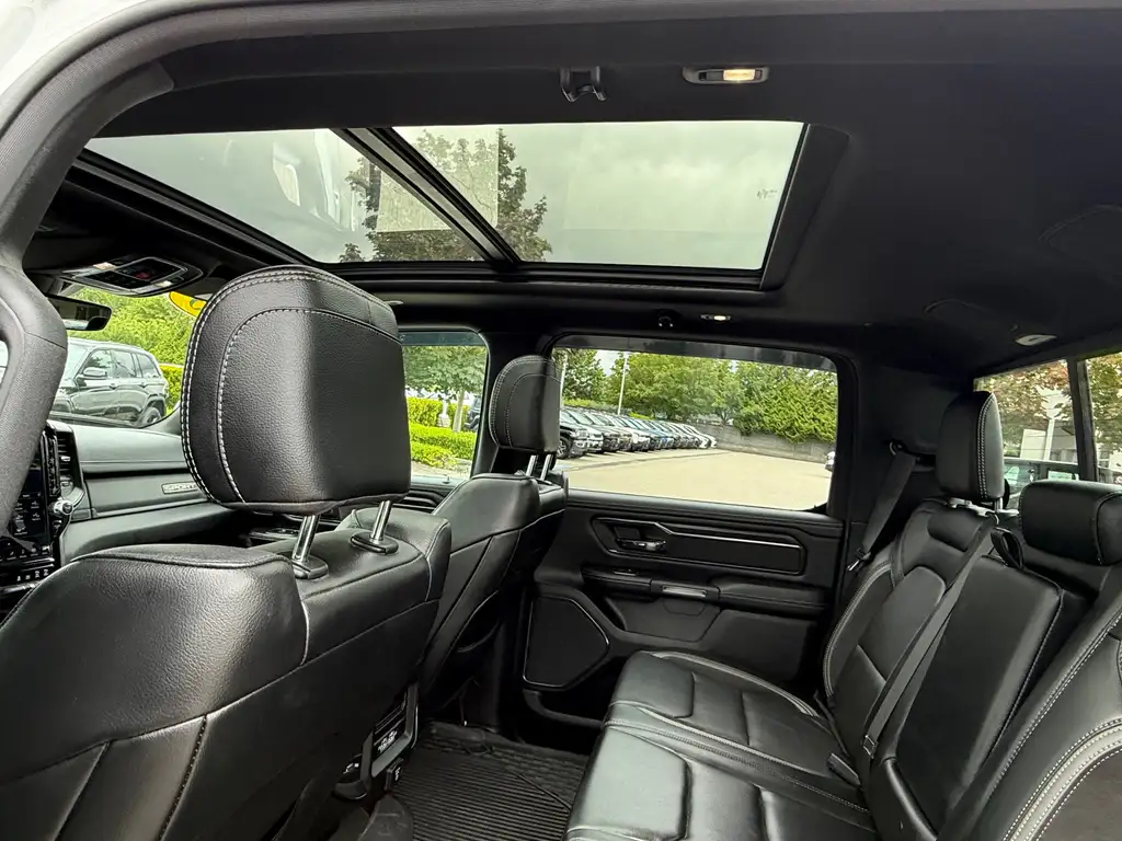 
2023 RAM 1500 SPORT GT HEMI LEATHER, PANORAMIC SUNROOF 3.92 AXLE full									