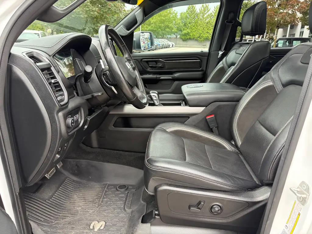 
2023 RAM 1500 SPORT GT HEMI LEATHER, PANORAMIC SUNROOF 3.92 AXLE full									