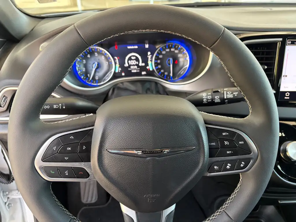 
2025 Chrysler Grand Caravan SXT full									