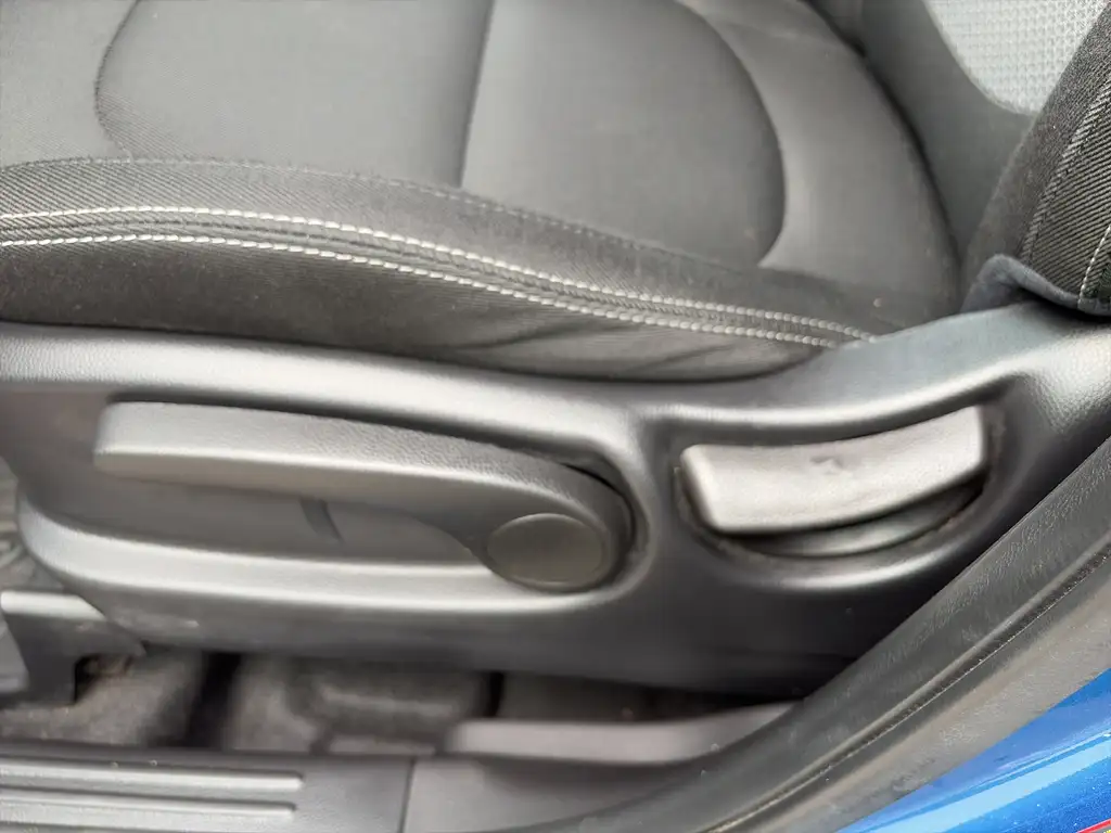 
2019 Kia Soul EX full									