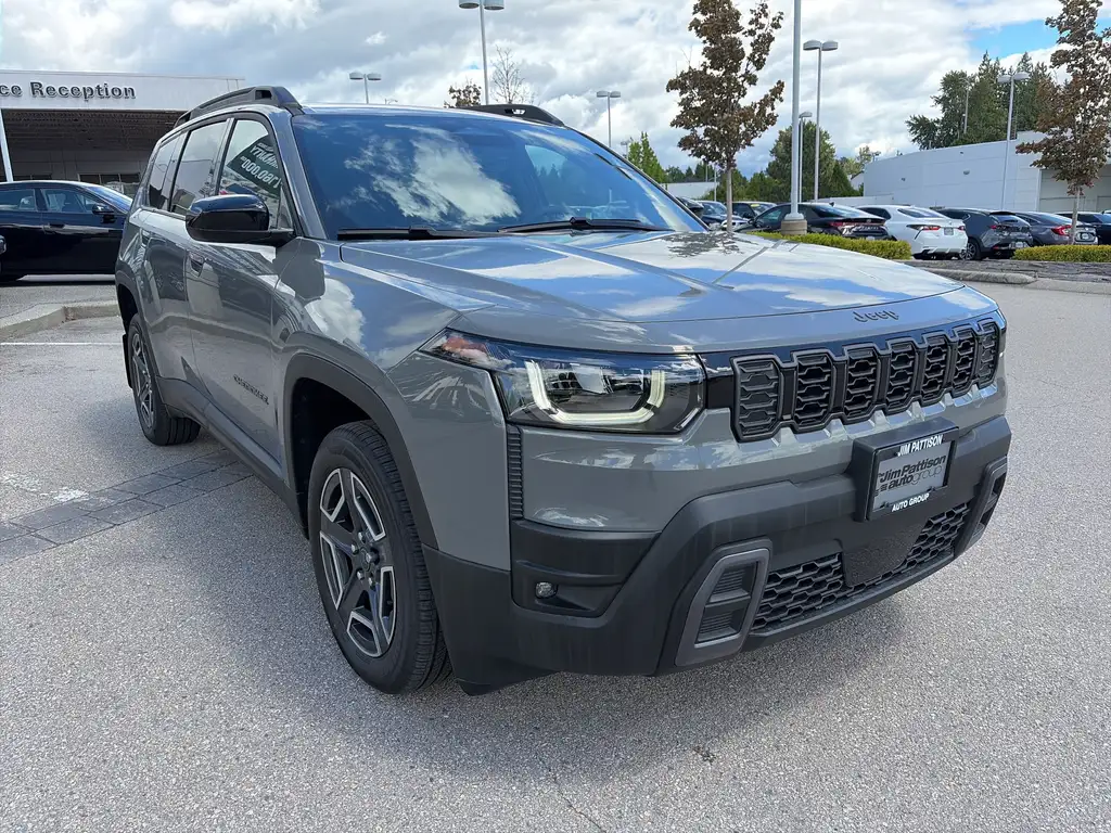 
2026 Jeep Cherokee Laredo full									